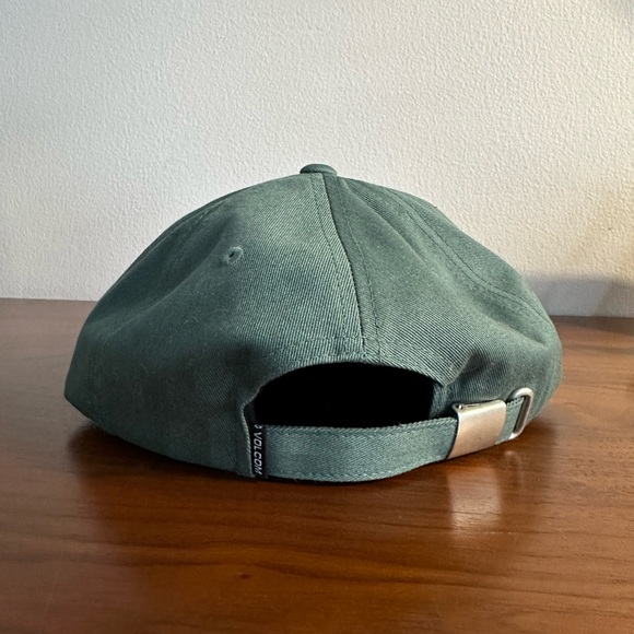Volcom Hat - Picture 4 of 5